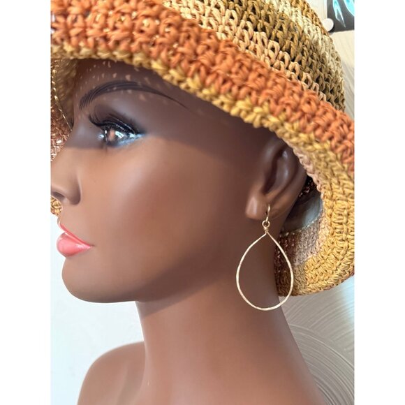 Teardrop Shaped Gold Dangle Earrings - Picture 4 of 4